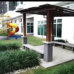 Twin Galaxy Dual Key Apartment Near Ciq & Ksl